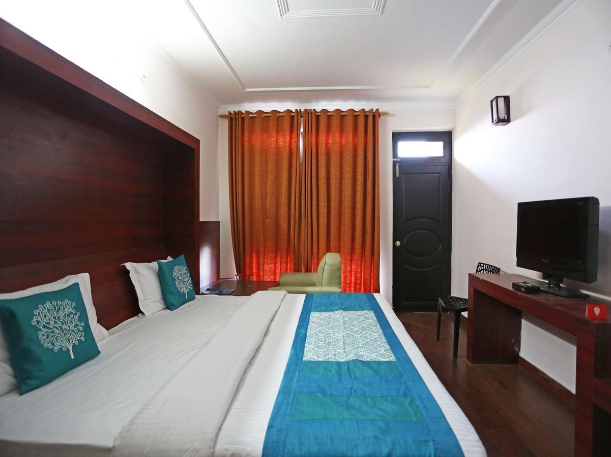 Grand Himalayan Hotels & Resorts Мукетсвар Екстер'єр фото