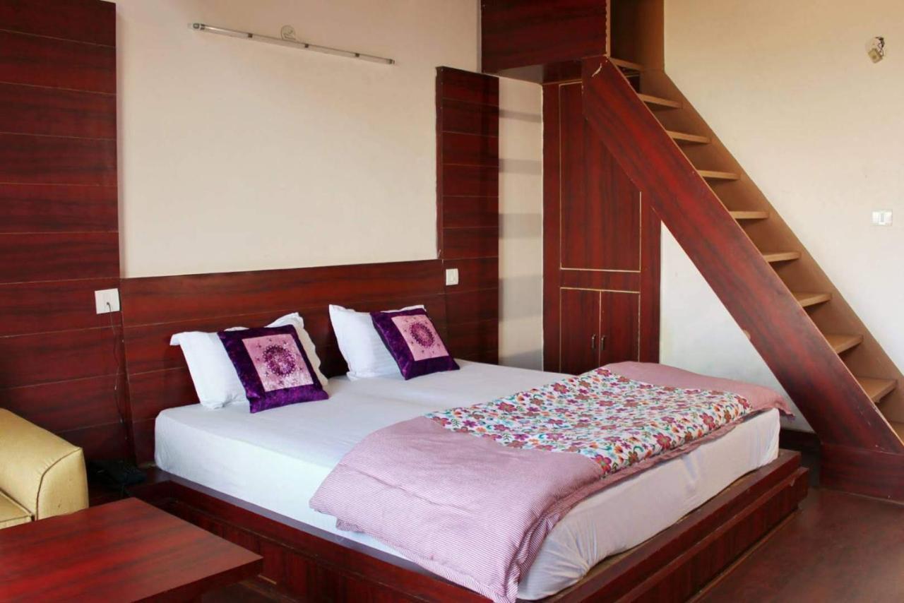 Grand Himalayan Hotels & Resorts Мукетсвар Екстер'єр фото